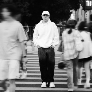 青青草十年沉淀回归下载
