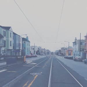 青青草十年沉淀回归下载
